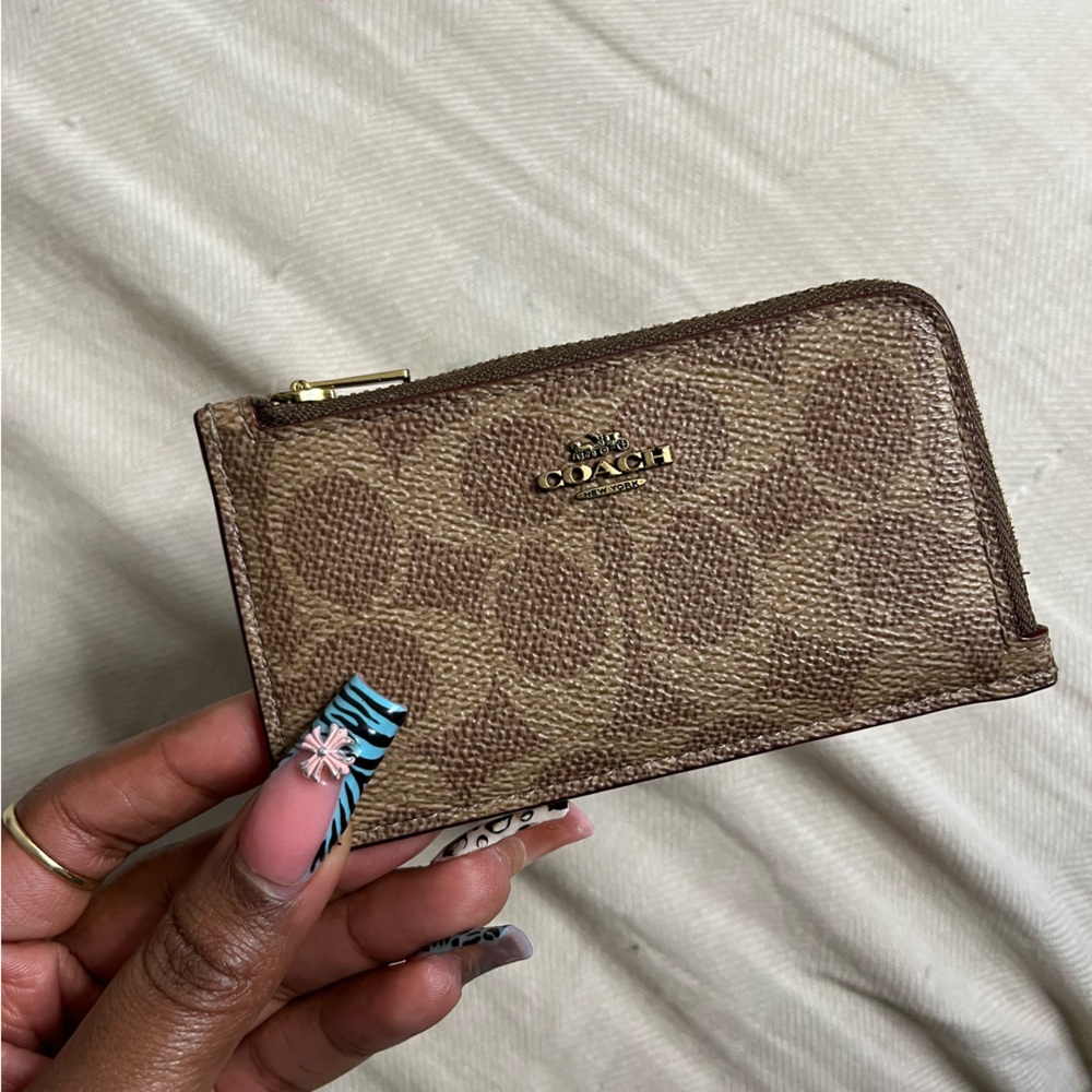 Coach L Shaped Card Case